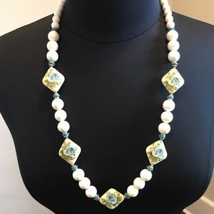 VINTAGE Ivory beaded necklace with blue flowers!